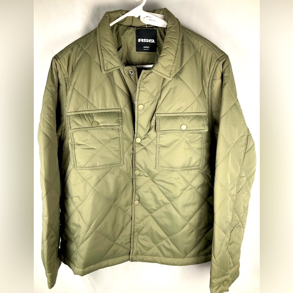 RSQ Tilly’s Women’s Olive‎ Green Quilted Puffer Front Snap Coat Size Medium NWT